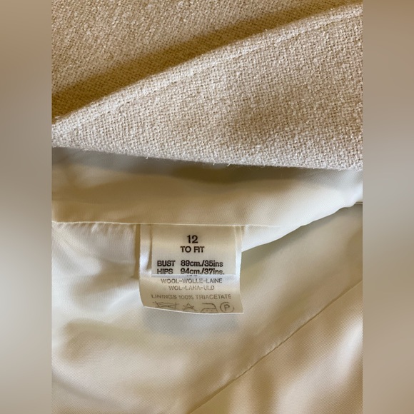 Jaeger 100% Raw Silk Women’s Jacket and Skirt Set. UK Size 12, US 8. Ivory. - Picture 8 of 9